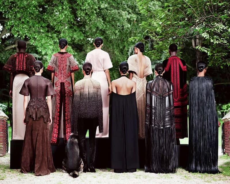 GIVENCHY-HAUTE-COUTURE-BY-RICCARDO-TISCI-FW12-BACK-GROUP-SHOT